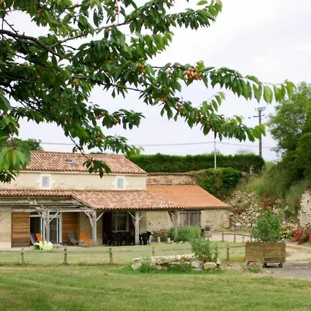 Hébergement de vacances Foussais-payré, 5 Pièces, 8 Personnes - Fr-1-426-170 *