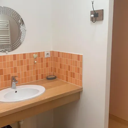 Hébergement de vacances Foussais-payré, 5 Pièces, 8 Personnes - Fr-1-426-170