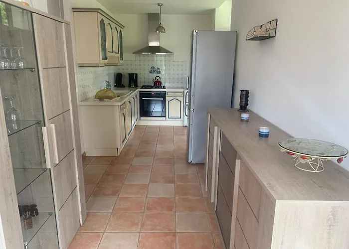 Nyaraló De Charme Avec Terrasse Et Activites Familiales A Payre, Pres De Fontenay-le-comte - Fr-1-426-170 *